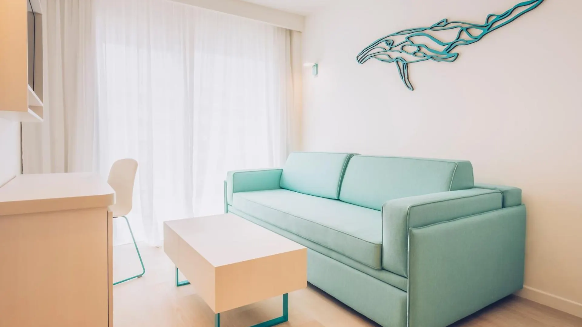 Iberostar Waves Alcudia Park Hotel Playa de Muro
